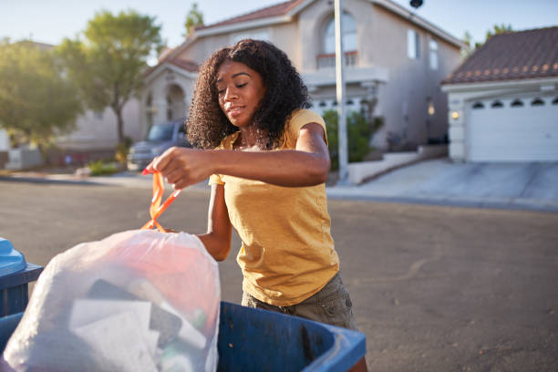 Best Basement Cleanout Services  in Rollingwood, CA